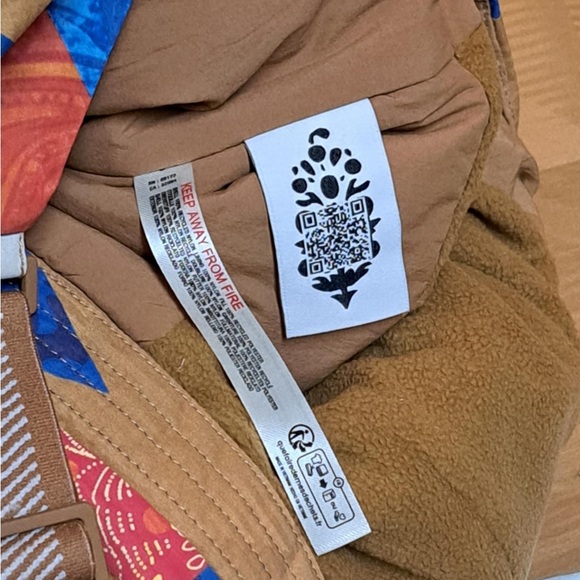 Free People- FP MOVEMENT Care FP On The Ascend Printed Insulated Ski Bib Overall - Picture 8 of 12